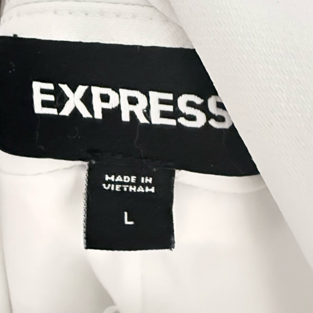 Express White Blazer with Gold Buttons - Picture 4 of 7